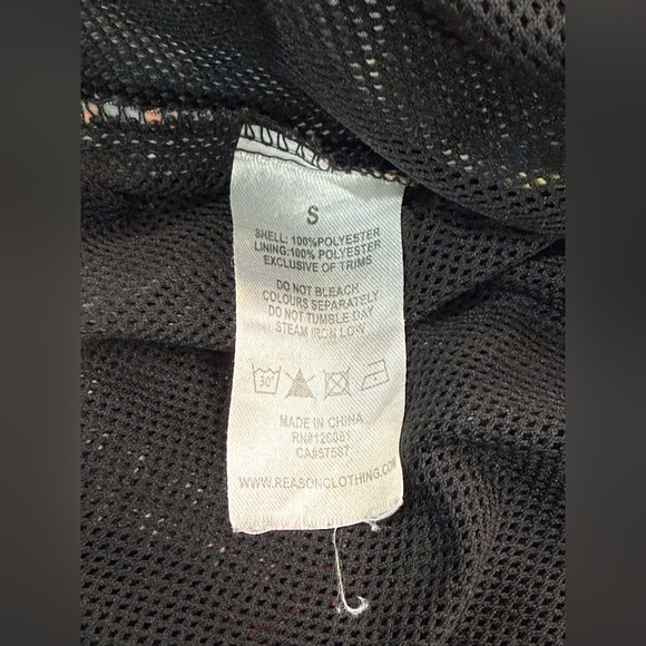 Reason Jackets 1/4 Zip Emblem 8 Size S Windbreaker Abstract  Hoodie - Picture 4 of 4